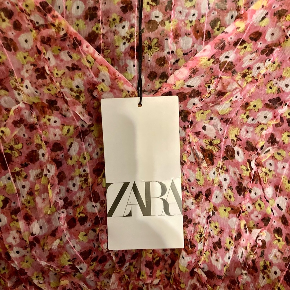 🆕 ZARA Pink Fringe Textured Confetti Button Down Chiffon Blouse Resort Luxury - Picture 8 of 16